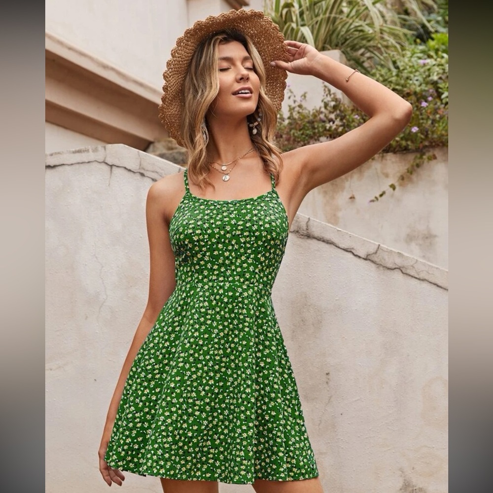 SHEIN Lace Up Ditsy Floral Dress- Size XS